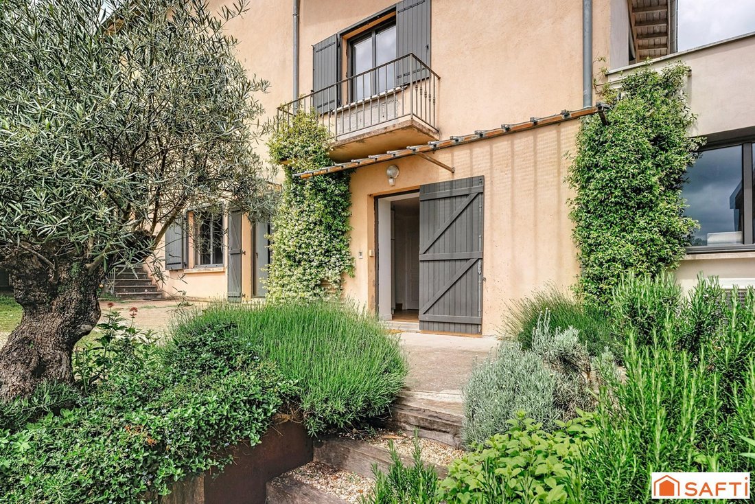 Haus in Limonest, Auvergne-Rhone-Alpen, Frankreich 2 - 17968021