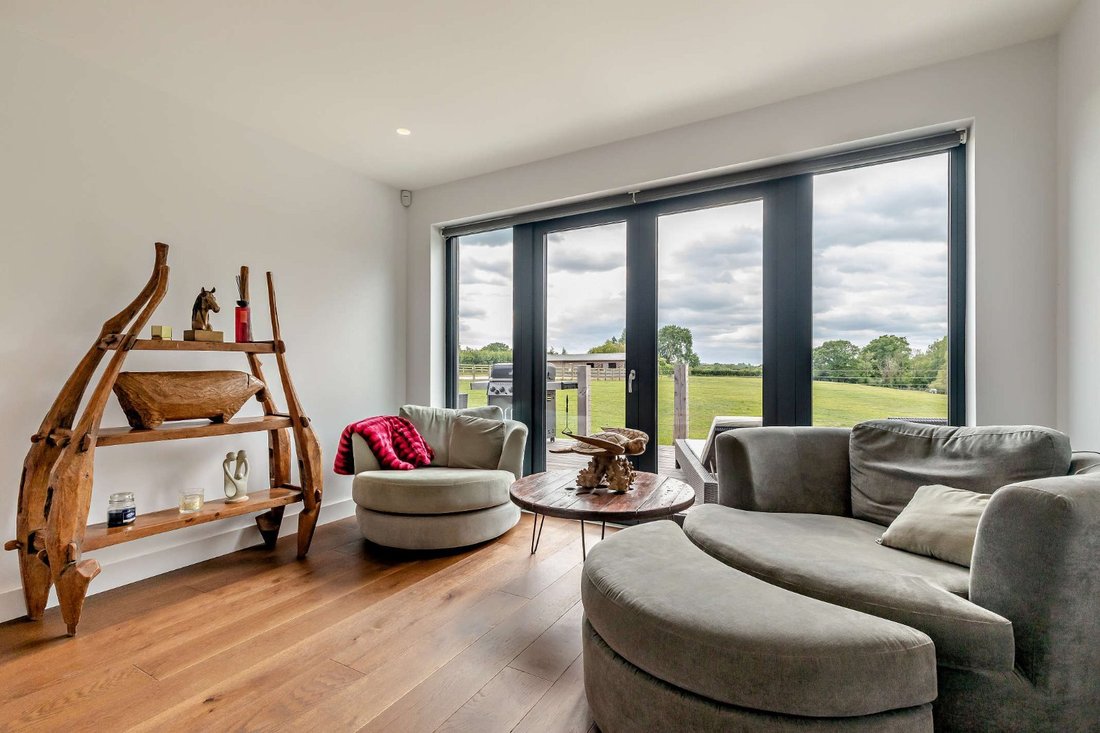 House in Storrington, England 4 - 17966260
