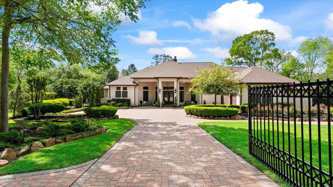 House in Conroe, Texas, United States 3 - 17966744