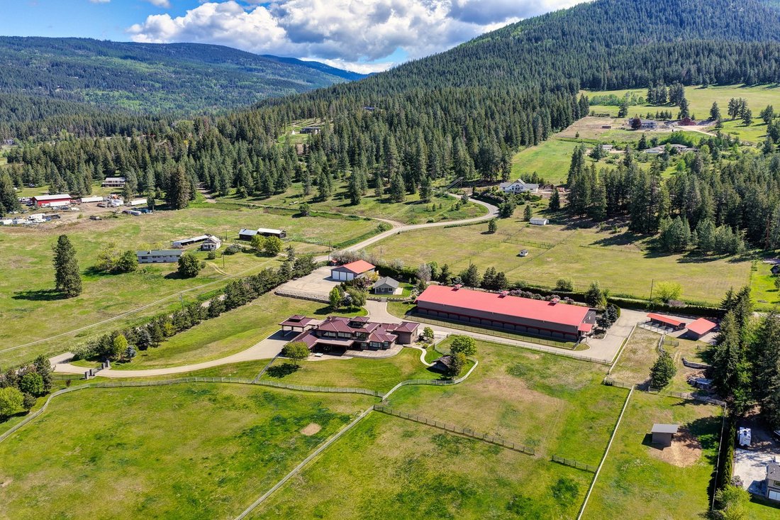 House in Vernon, British Columbia, Canada 3 - 17971280