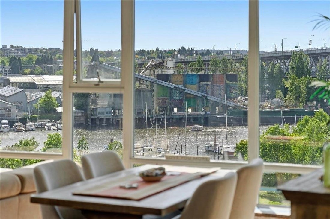 Condo in Vancouver, British Columbia, Canada 5 - 17970068
