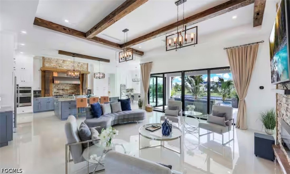 House in Cape Coral, Florida, United States 2 - 17968319