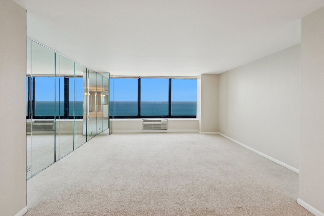 Condo in Chicago, Illinois, United States 4 - 17966581