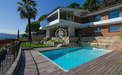 House in Cabrera de Mar, Catalonia, Spain 1