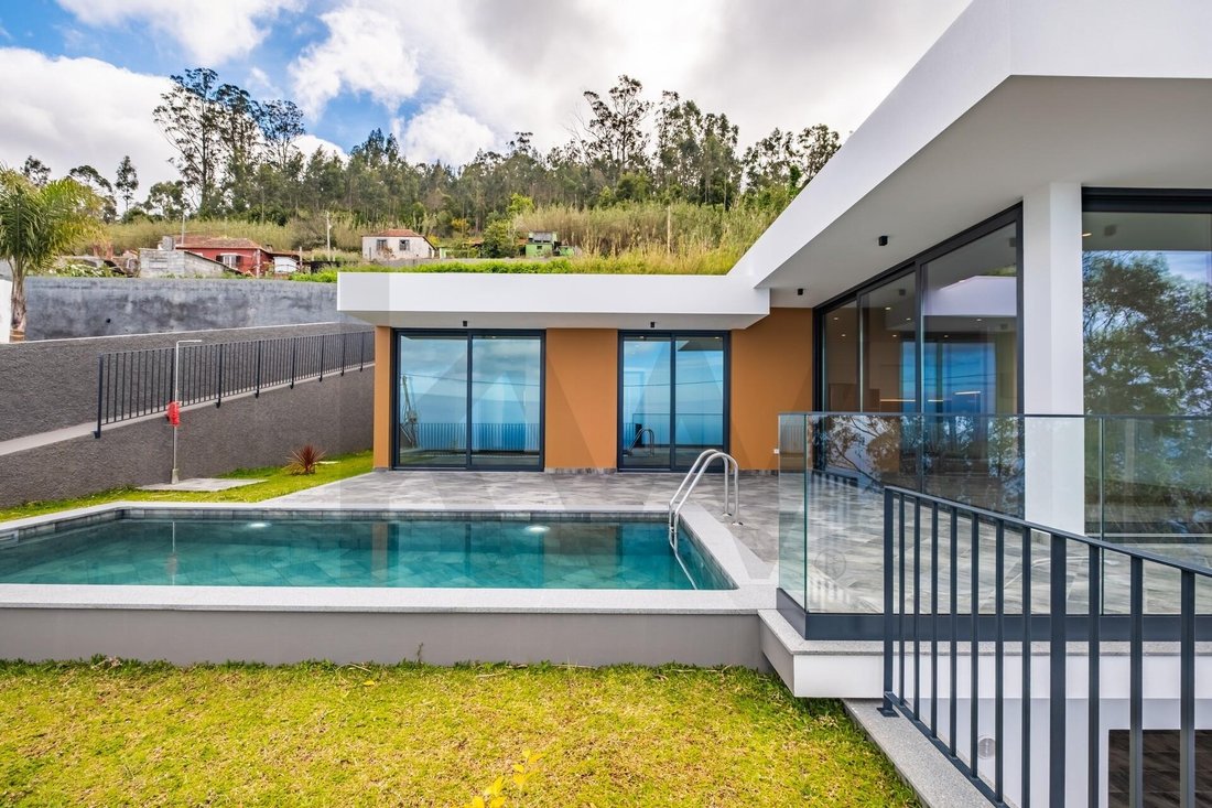 House in Arco da Calheta, Madeira, Portugal 4 - 17253596
