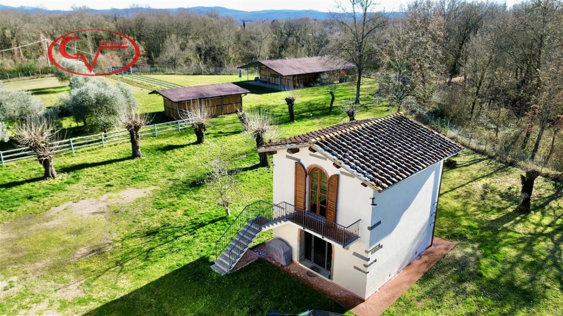House in Loro Ciuffenna, Tuscany, Italy 3 - 17970588