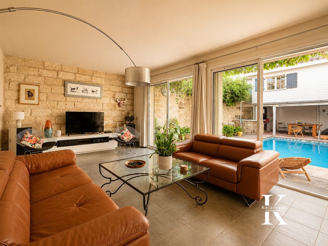 House in Centre Ville, Aigues-Mortes, France 4 - 17955478