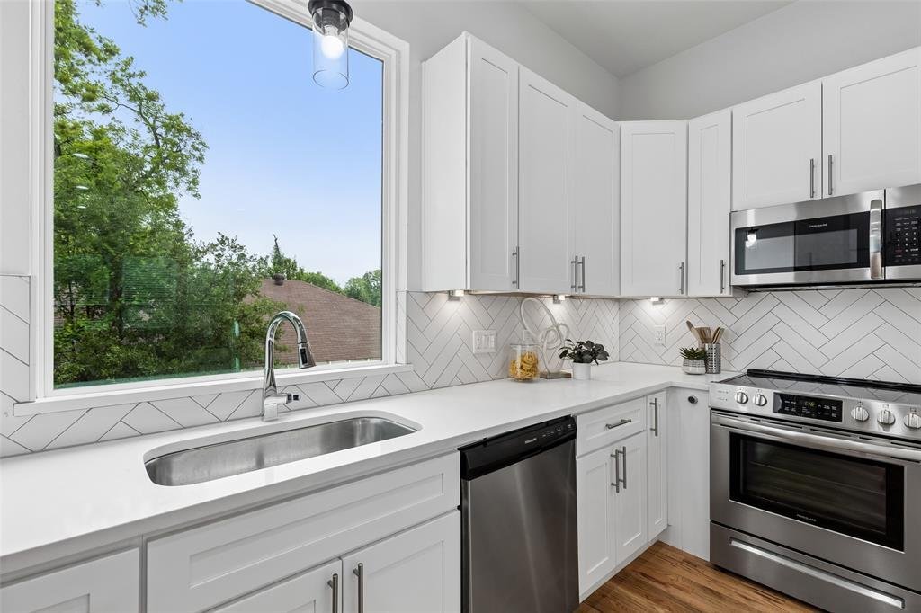 Condo in Dallas, Texas, United States 4 - 17969693