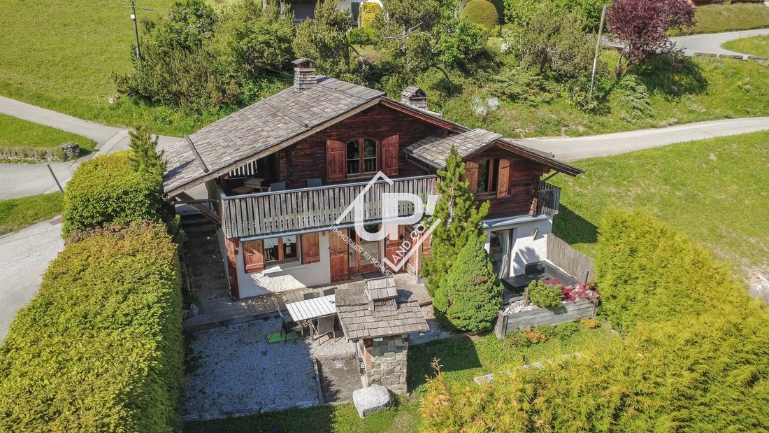 Chalet in La Clusaz, Auvergne-Rhône-Alpes, France 1 - 16630166