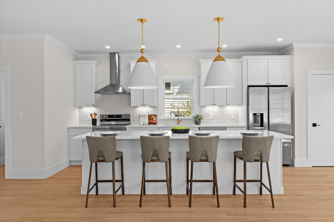 Condo in Arlington, Massachusetts, United States 1 - 17963164