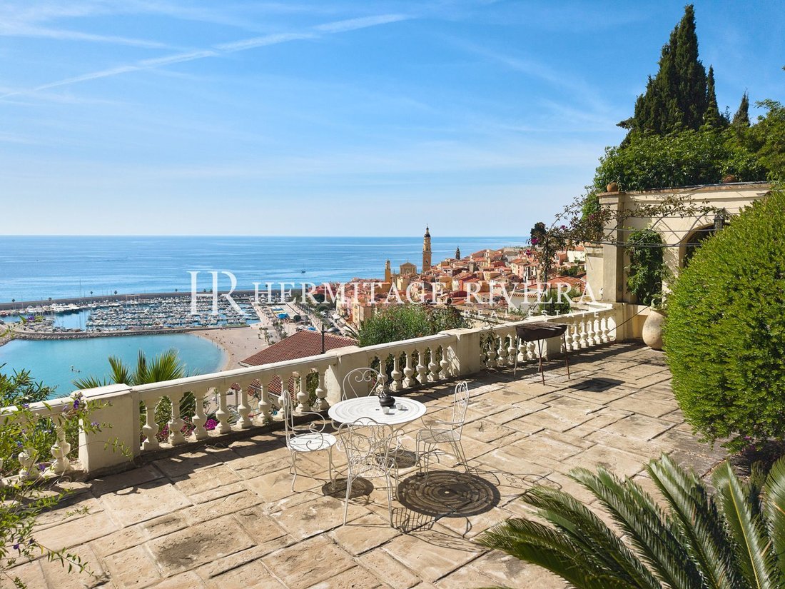 Villa in Menton, Provence-Alpes-Côte d'Azur, France 3 - 17967128