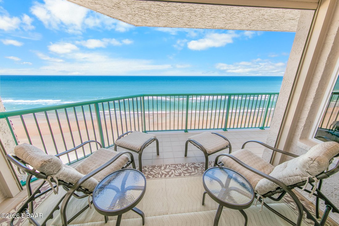 Condo in Daytona Beach, Florida, United States 3 - 17971820