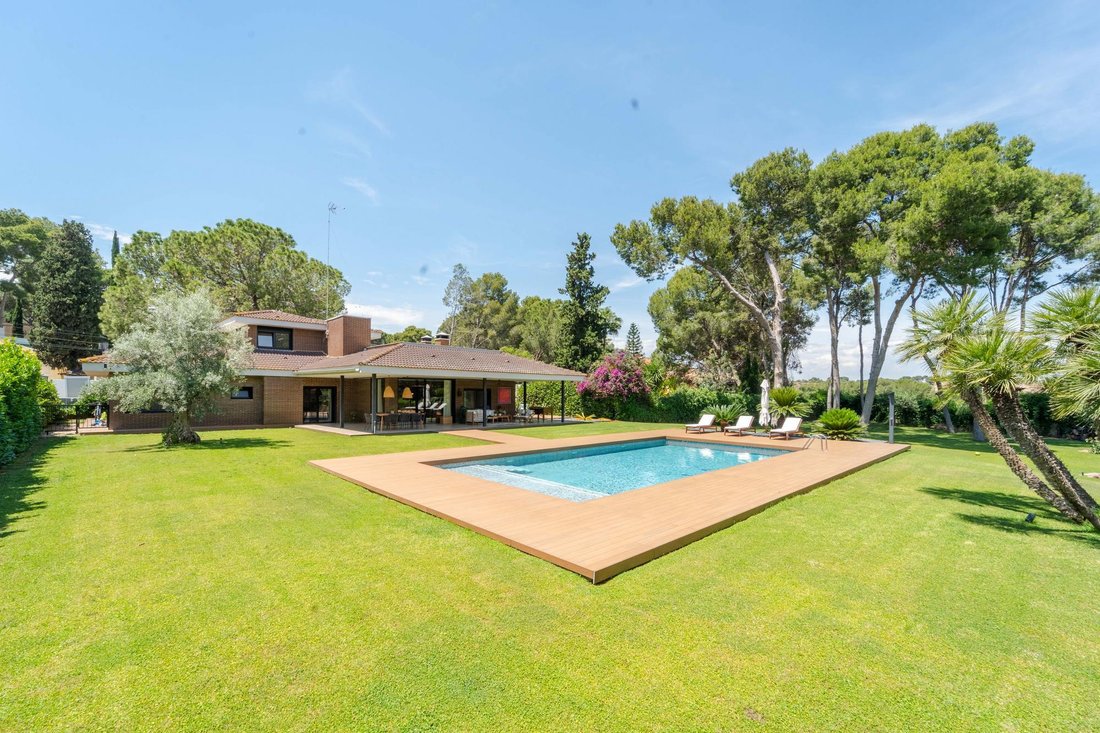 Villa in Campo Olivar, Godella, Valencian Community 1 - 17852936