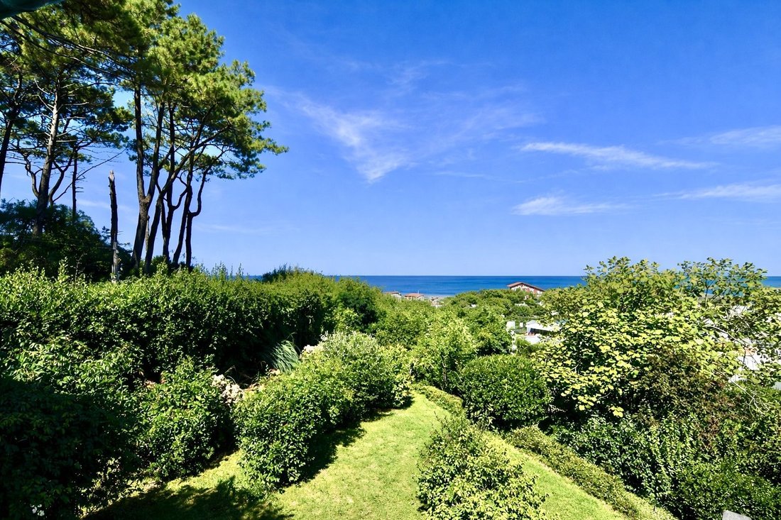 House in Centre Ville, Saint-Jean-de-Luz, France 2 - 17971595