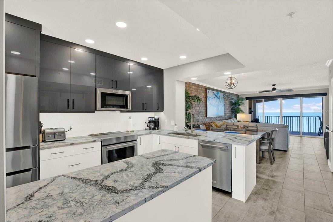 Casa a Madeira Beach, Florida, Stati Uniti 4 - 17971458