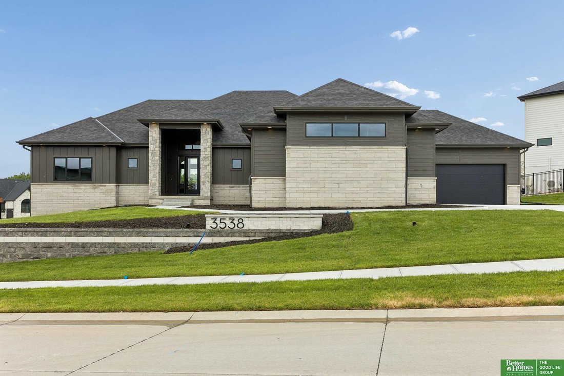 House in Omaha, Nebraska, United States 1 - 17712487