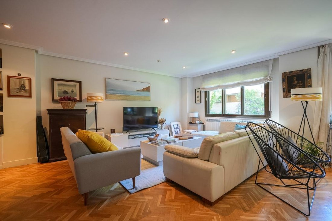 Apartment in Fuencarral-El Pardo, Madrid, Spain 3 - 17898628