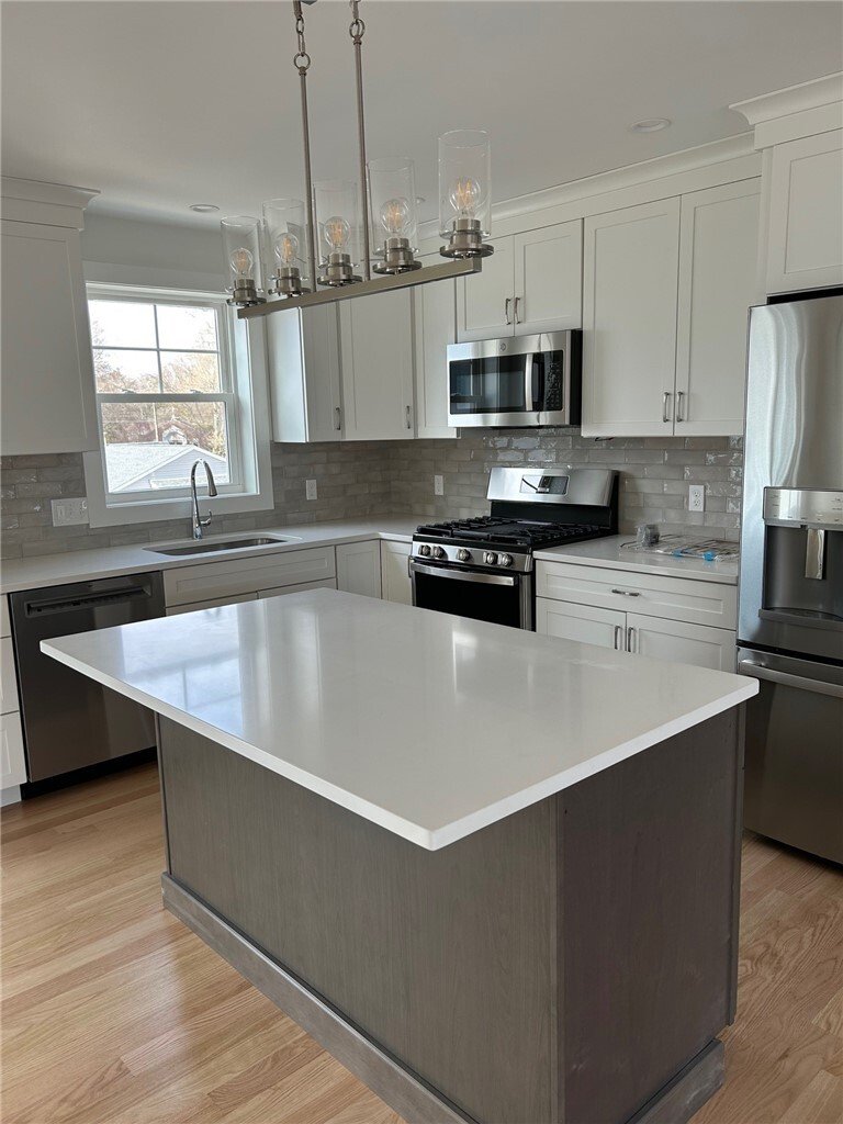 House in Warwick, Rhode Island, United States 3 - 17968386