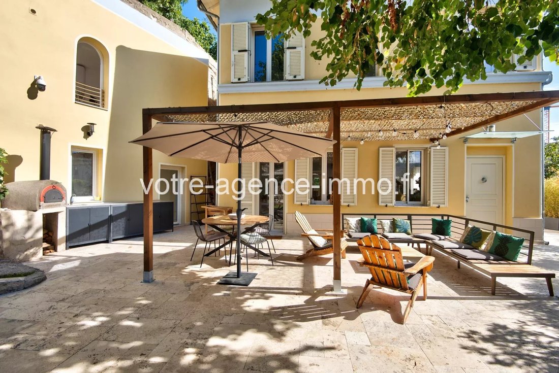 Villa in Nice, Provence-Alpes-Côte d'Azur, France 3 - 13317259