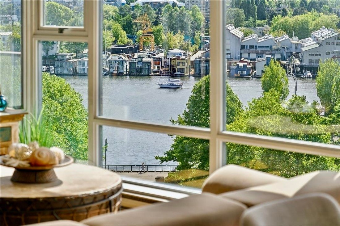 Condo in Vancouver, British Columbia, Canada 1 - 17970068
