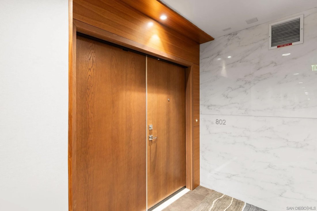 Condo in San Diego, California, United States 4 - 17969213