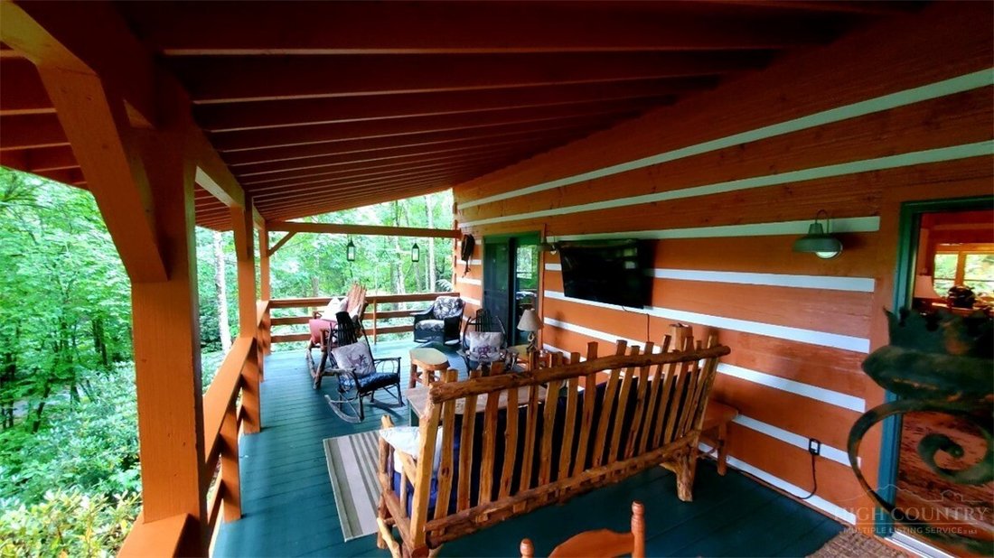 House in Sugar Grove, North Carolina, United States 4 - 17965953