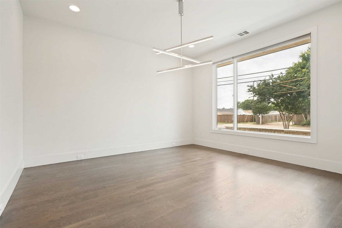 House in Dallas, Texas, United States 5 - 17971306
