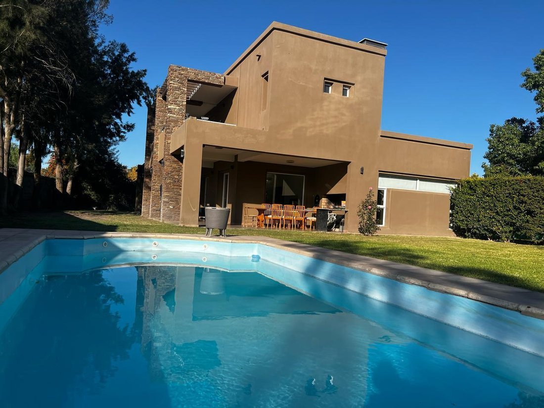 House in Rivadavia, San Juan Province, Argentina 4 - 17968575