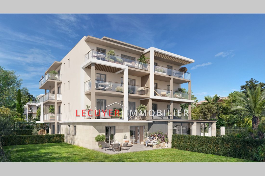 Apartment in Gabelle-Courcettes-Les Clos, Vallauris, France 1 - 17966912