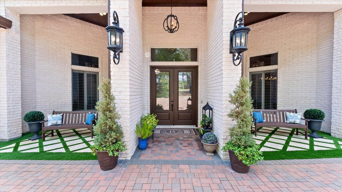 House in Conroe, Texas, United States 5 - 17966744