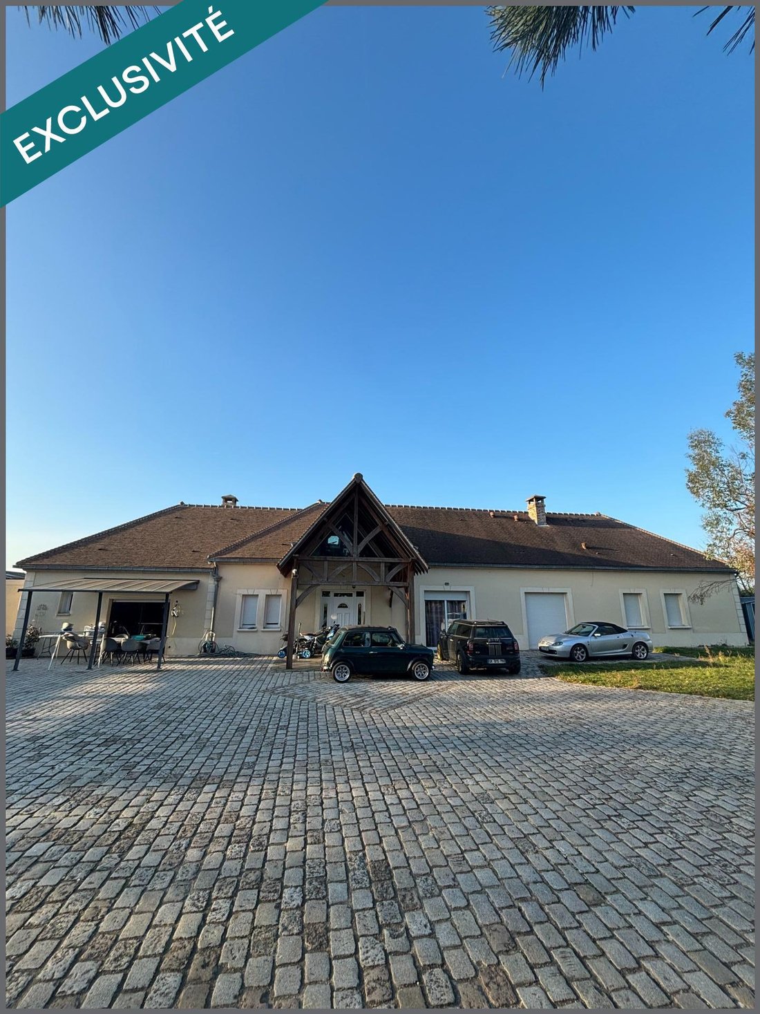 Ableiges, Ile-de-France, France 2 - 16859410