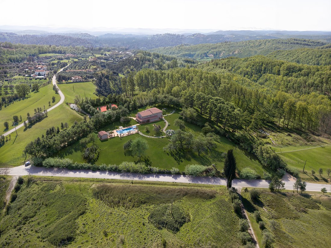 Villa in Massarella, Fucecchio, Tuscany 2 - 15940980