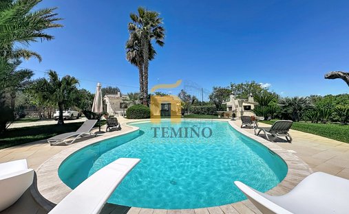 Villa a Oria, Puglia, Italia 1