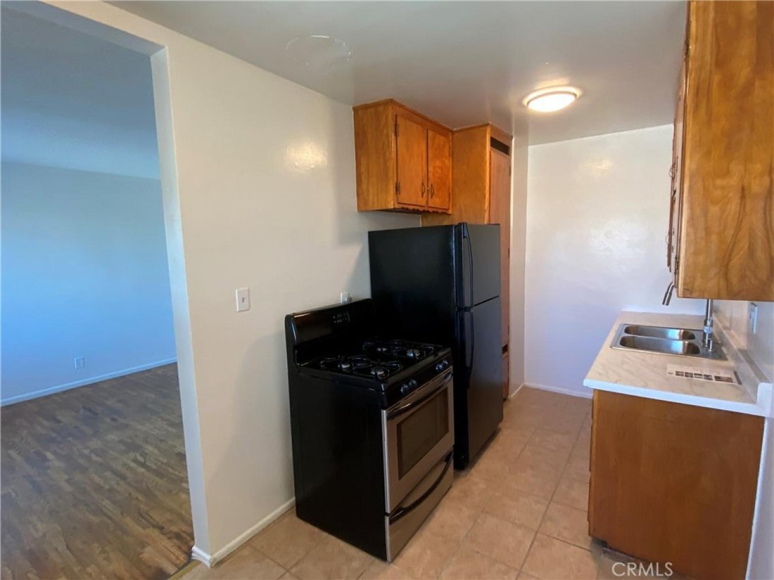 House in Signal Hill, California, United States 5 - 17973009