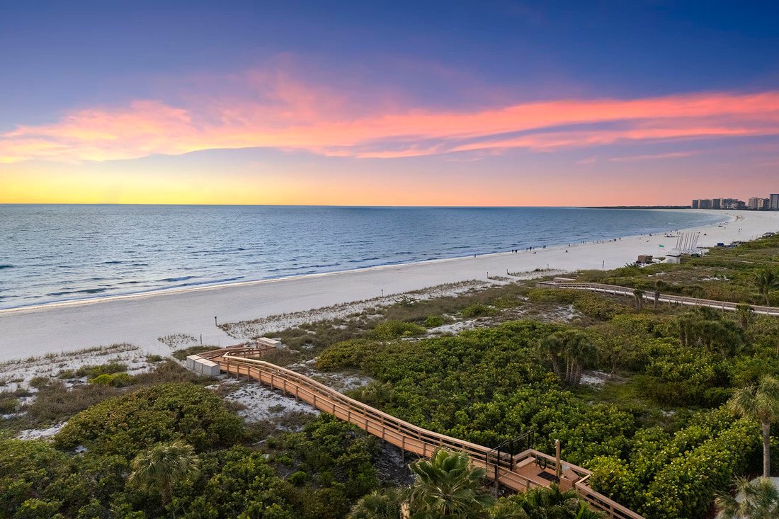 Condo in Marco Island, Florida, United States 2 - 17972824