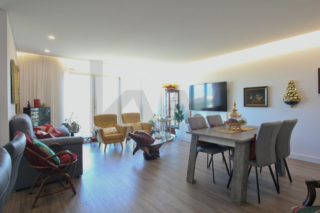 Apartment in Povoa de Santa Iria e Forte da Casa, Lisbon, Portugal 4 - 17972743