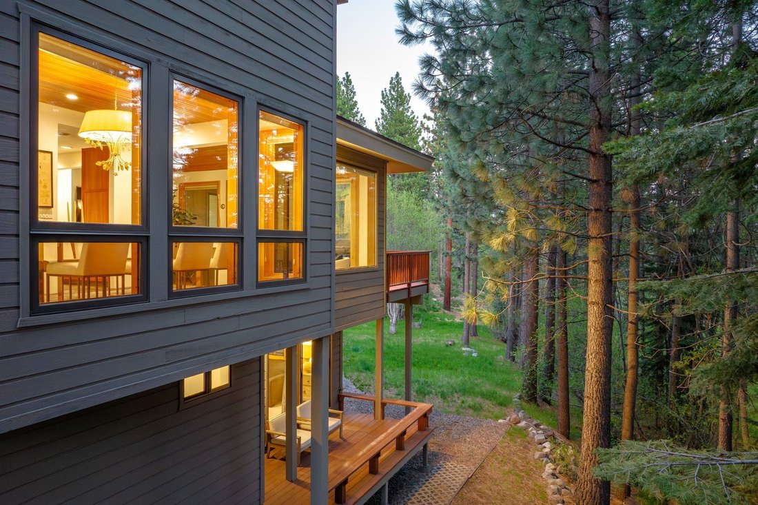 Condo in Incline Village, Nevada, United States 2 - 17972639