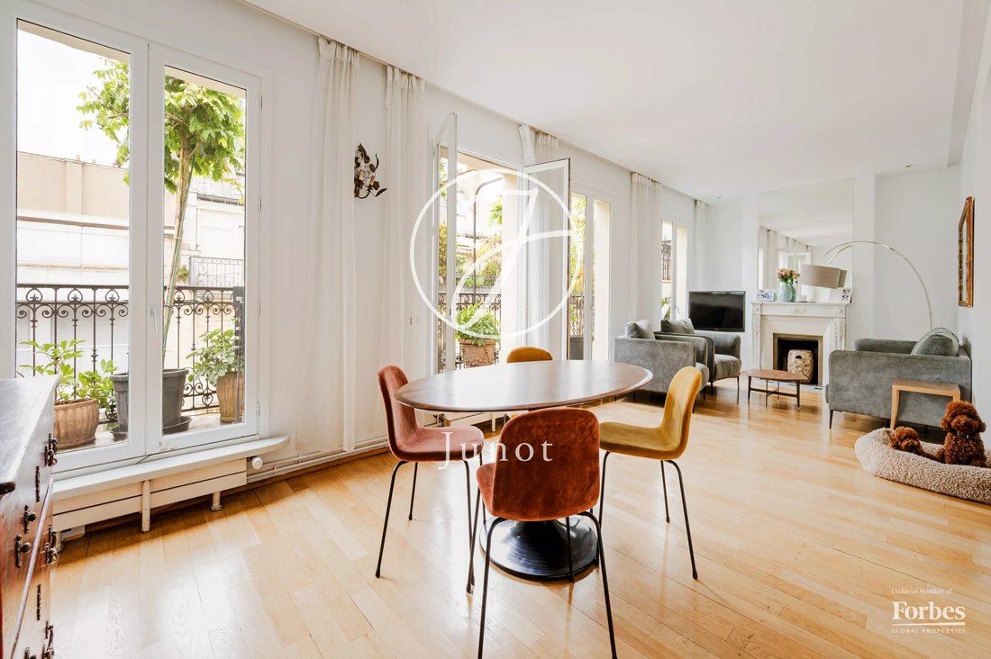 Wohnung in Chaillot, Paris 16e Arrondissement, Paris 4 - 17973025