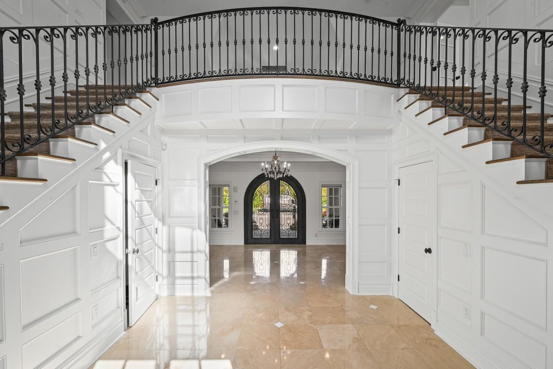 House in Upper Brookville, New York, United States 2 - 17972855