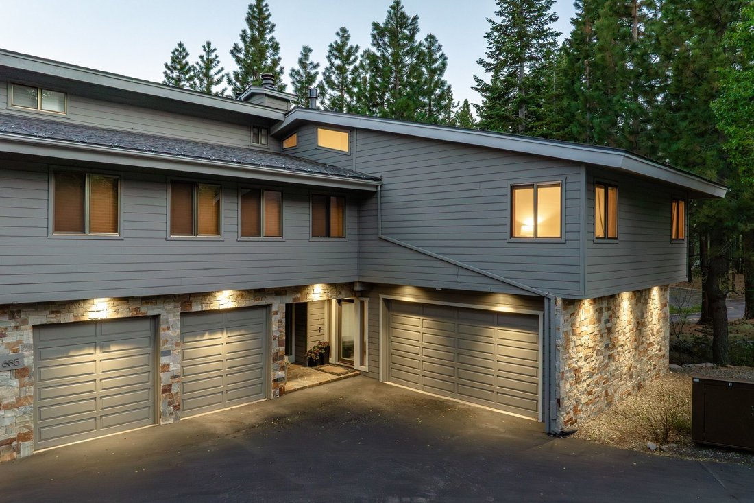 Condo in Incline Village, Nevada, United States 1 - 17972639