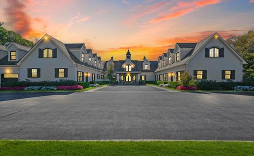 House in Upper Brookville, New York, United States 1