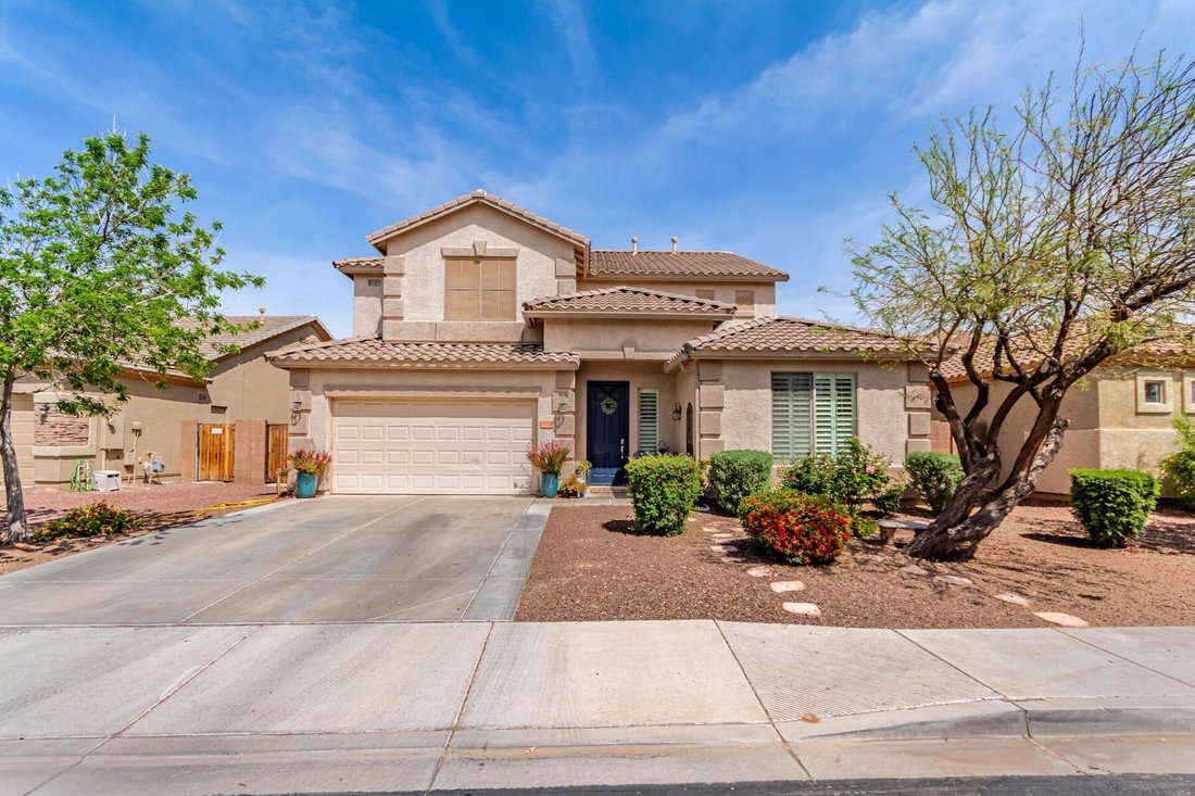 Surprise, Arizona, United States 2 - 17972629