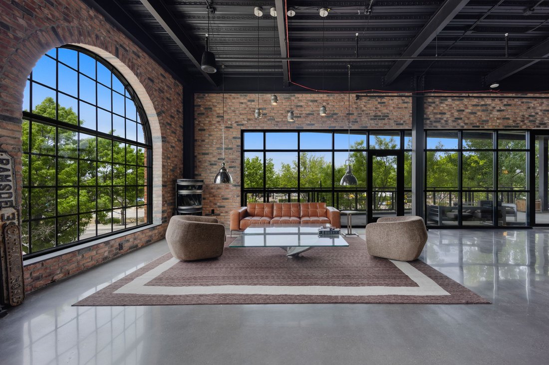 Addison, Texas, United States 5 - 17972644