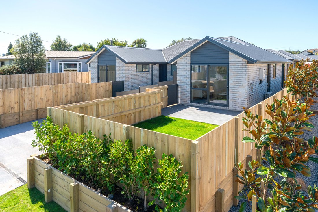 Taupo, Waikato, New Zealand 1 - 17402956