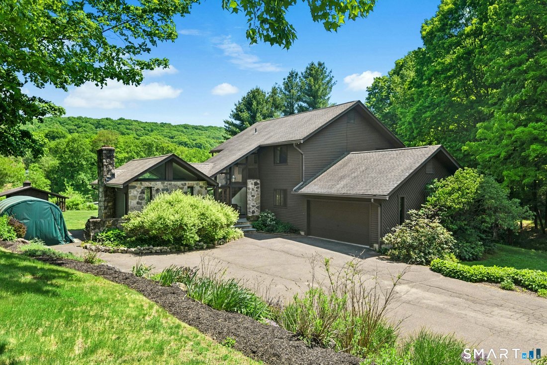House in Newtown, Connecticut, United States 4 - 17961959