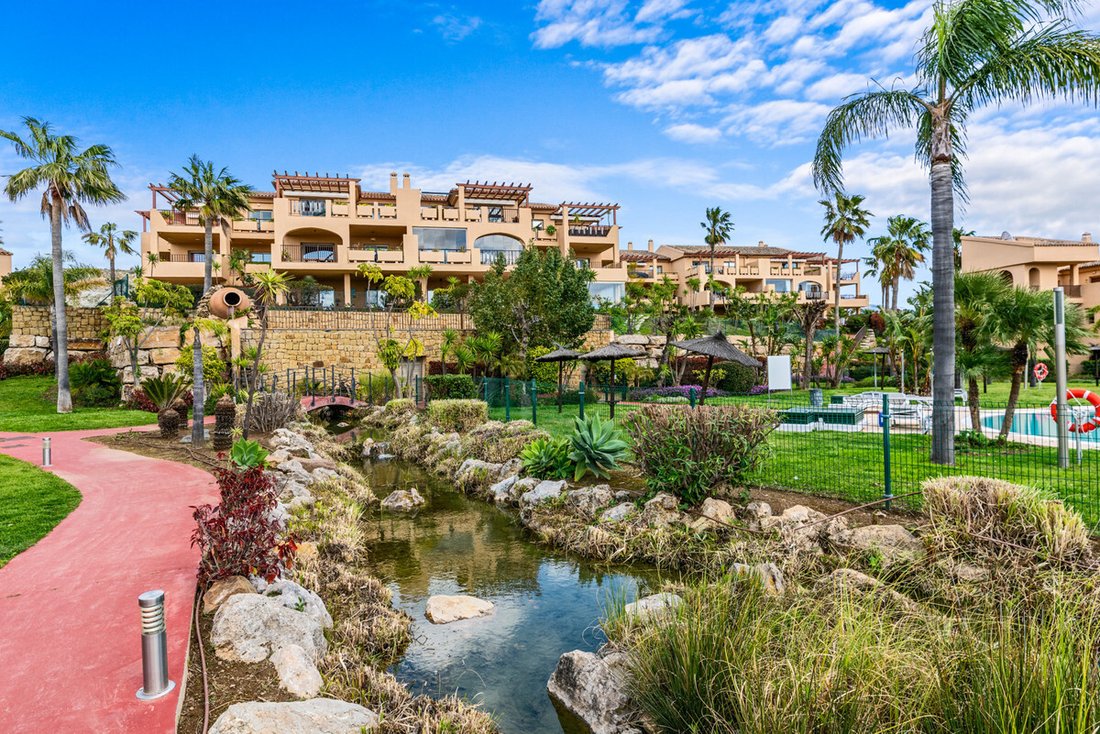 Penthouse in Benahavis, Andalusia, Spain 5 - 17972822