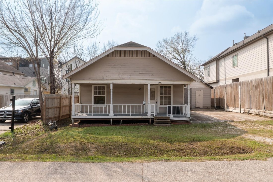 House in Houston, Texas, United States 3 - 17972571