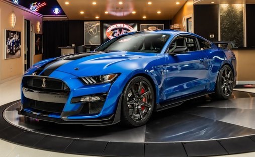GT500 CF Track Pack! 471 Miles  5.2L S/C V8 (760hp) Tech Pkg  Painted Stripe in Plymouth, United States 1