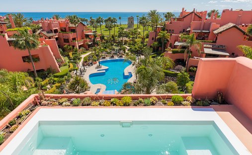 Penthouse in Cancelada, Estepona, Andalusia 1