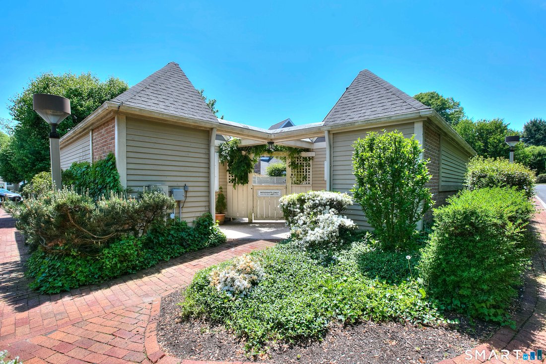 Condo in Darien, Connecticut, United States 2 - 17972897
